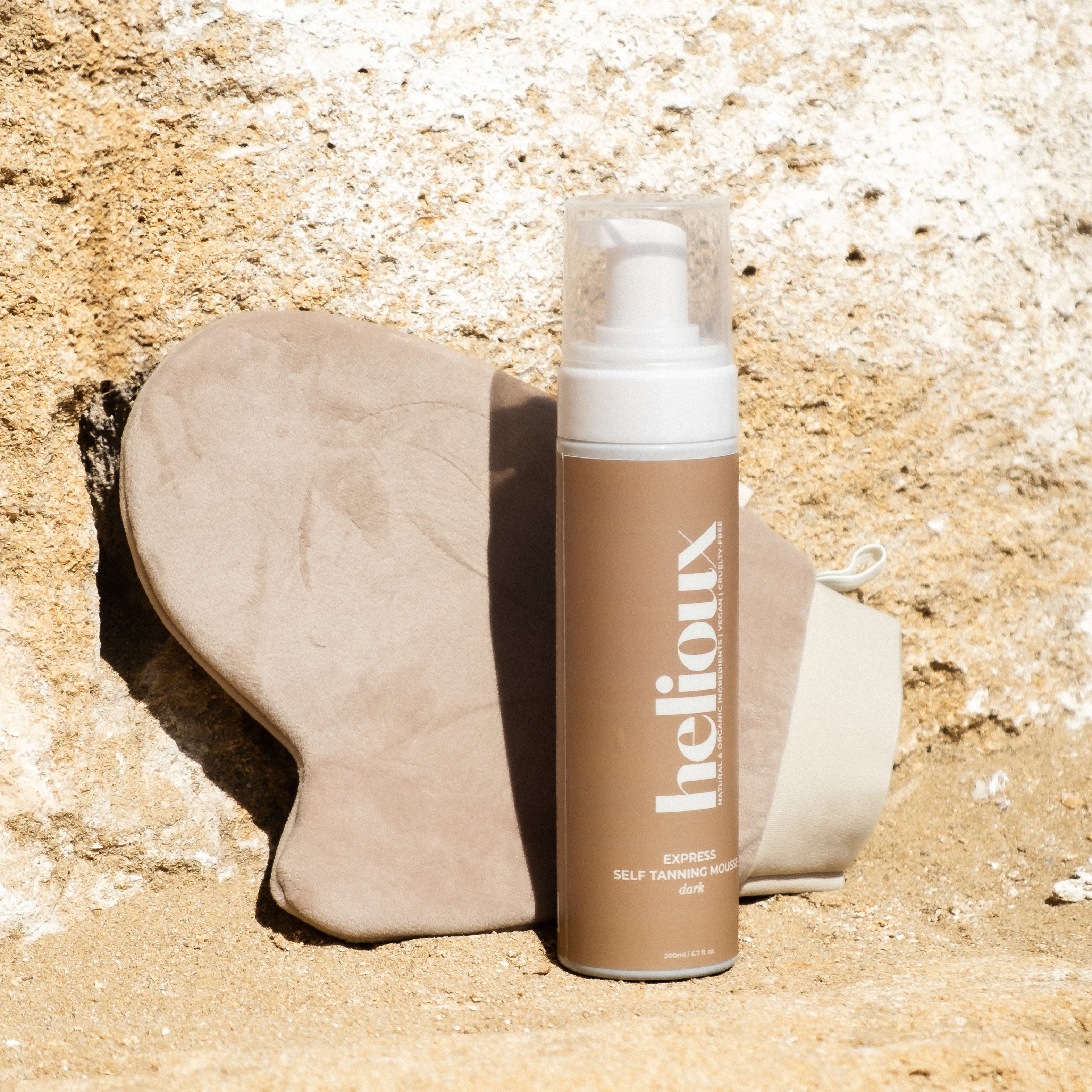 SELF TAN MOUSSE & MITT BUNDLE