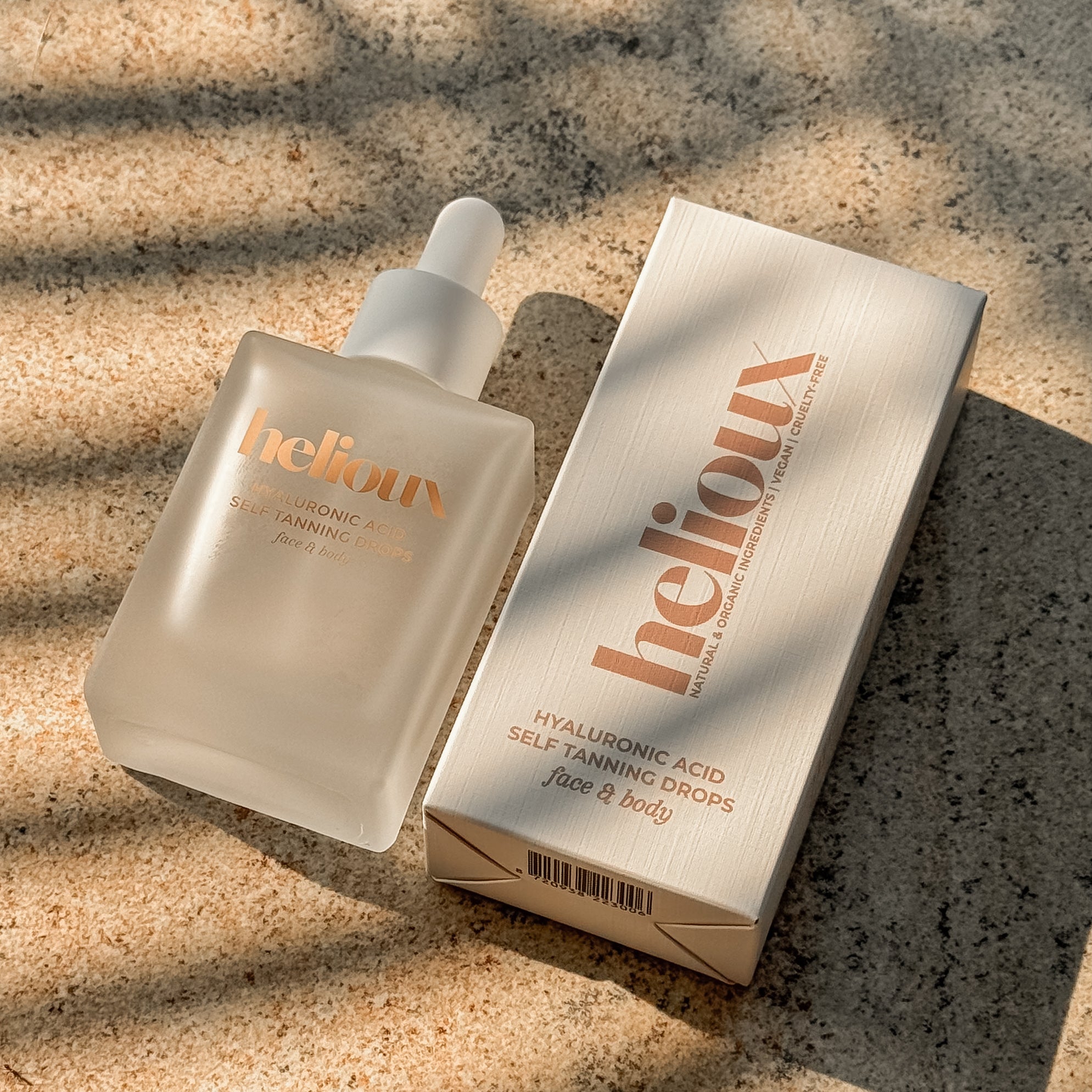 SELF TANNING DROPS WITH HYALURONIC ACID