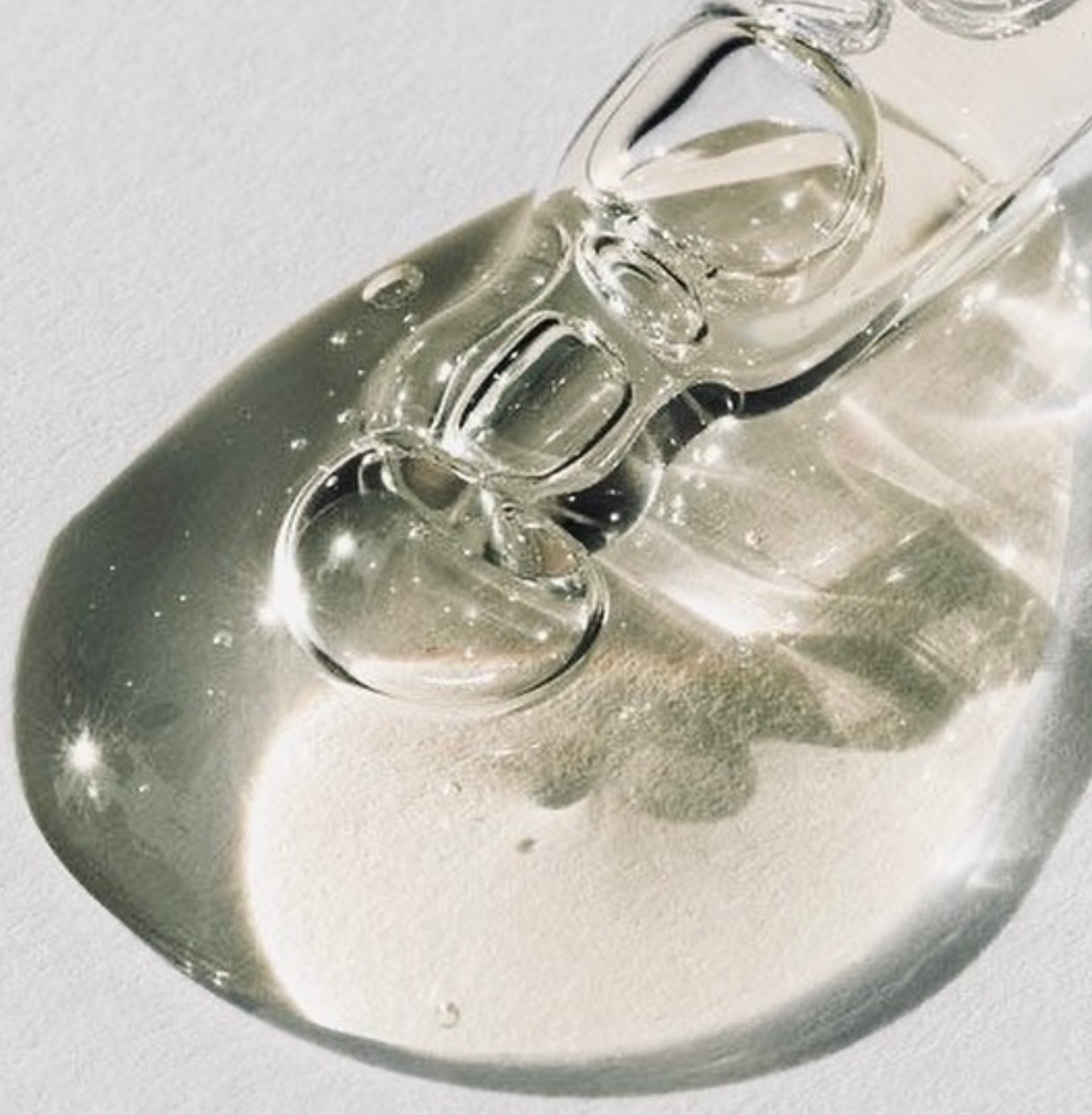SELF TANNING DROPS WITH HYALURONIC ACID